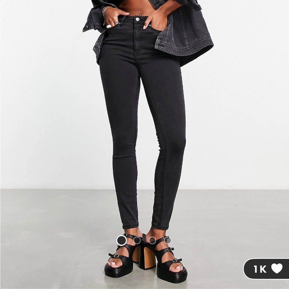 ASOS Design Ultimate Skinny Jeans in Washed Black Size 32/30